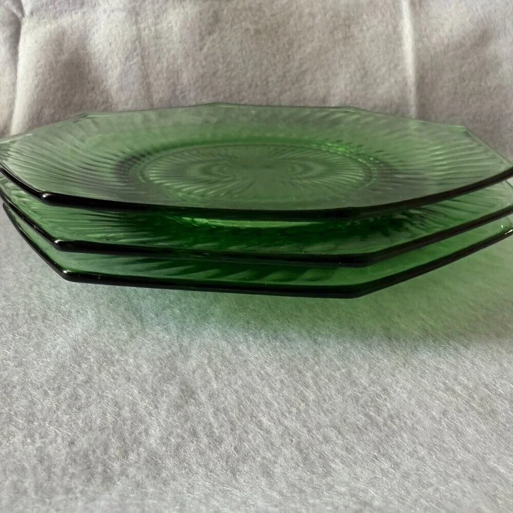 Vintage Green Depression‎ Glass Octagon Plates Set of 3/7.25